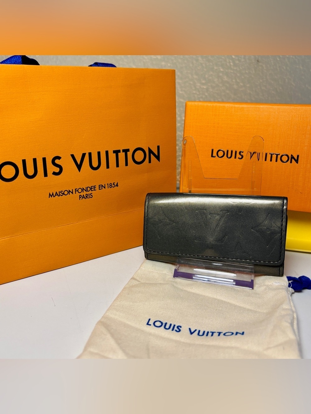 Louis Vuitton Charcoal Metallic Leather Key Holder w/LV Dust Bag| Box| Gift COA